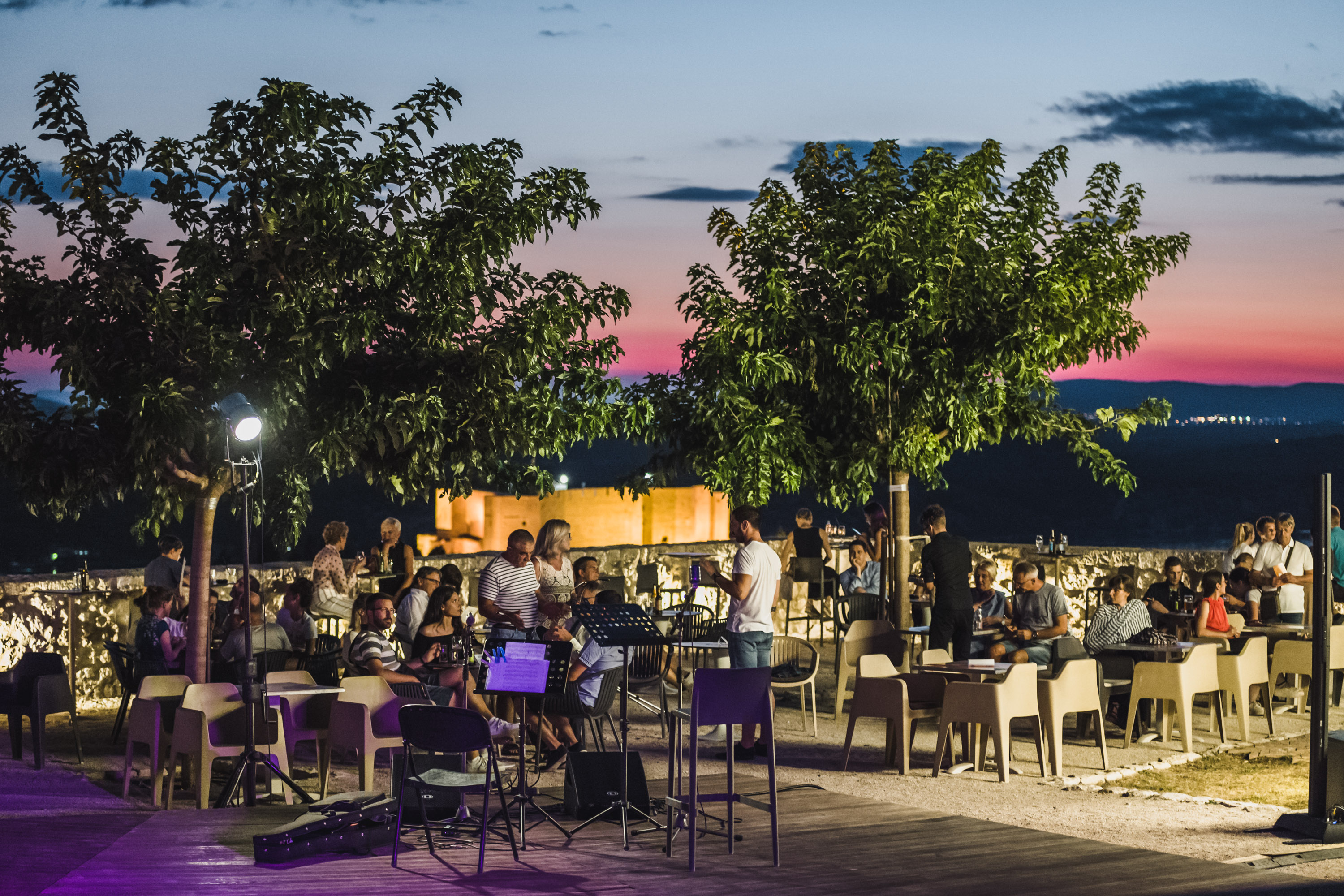 Glazbene večeri na Baroneu nastavljaju se uz Hrvatski gitarski kvartet